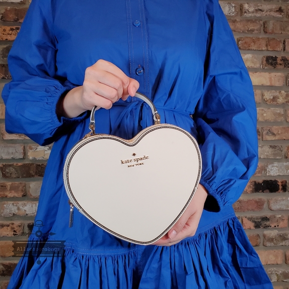 NWT AUTHENTIC KATE SPADE LOVE SHACK KS PRINT GUITAR STRAP HEART CROSSBODY - Picture 2 of 9